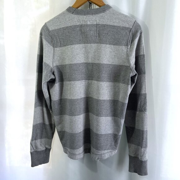 Vintage Y2K Abercrombie & Fitch Gray Stripe Moose Muscle Crewneck Sweater Men XL - Picture 3 of 8